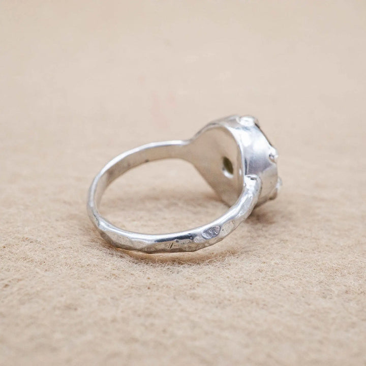 Labradorite ring made of sterling silver 925