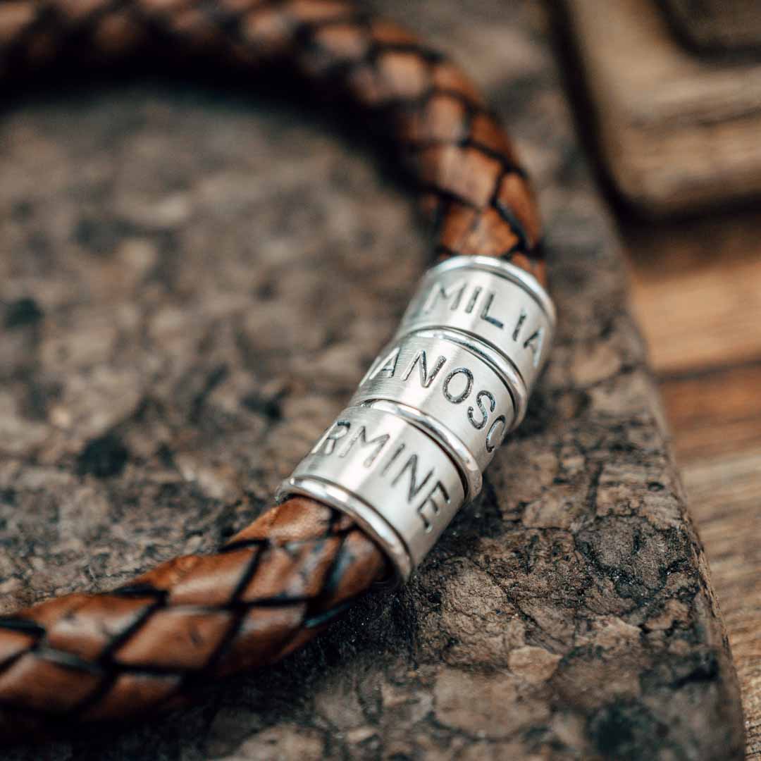 Armbänder