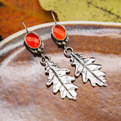 Eichenblatt Ohrringe aus Silber mit rotem Karneol (Chalzedon) // Eichenlaub Ohrringe