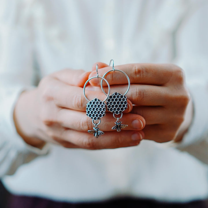 Silver honeycomb earrings with real silver bees // On the approach