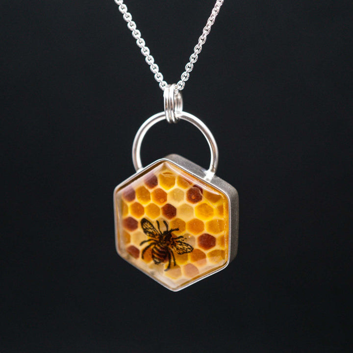 Filled honeycomb bee necklace made of real silver