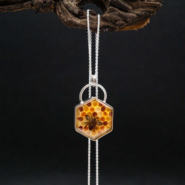 Filled honeycomb bee necklace made of real silver