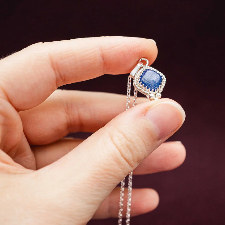 Kyanit Ohrringe und Kette // Schmuckset aus Silber mit blauem Edelstein