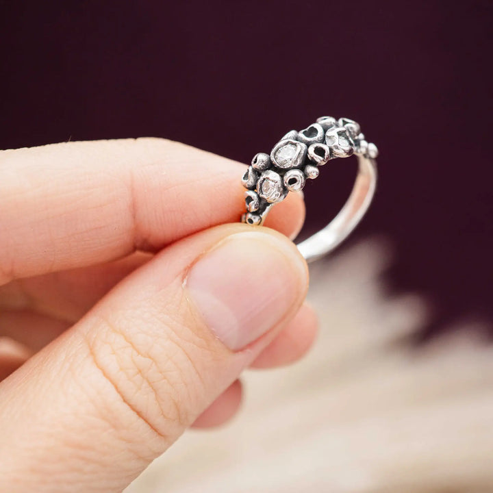 Moissanit Ring aus Silber // Ring mit 3 Steinen