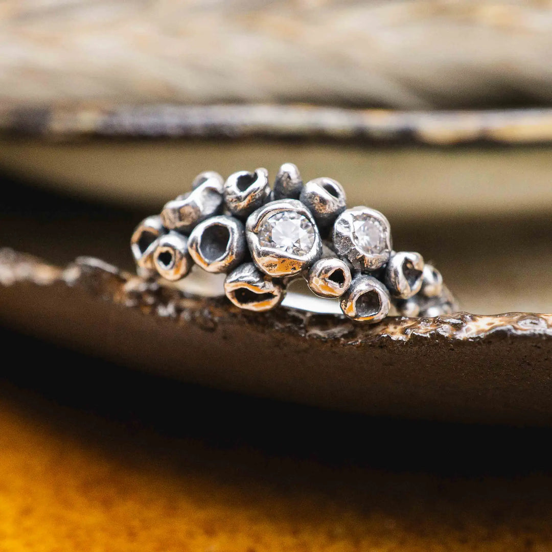 Moissanit Ring aus Silber // Ring mit 3 Steinen
