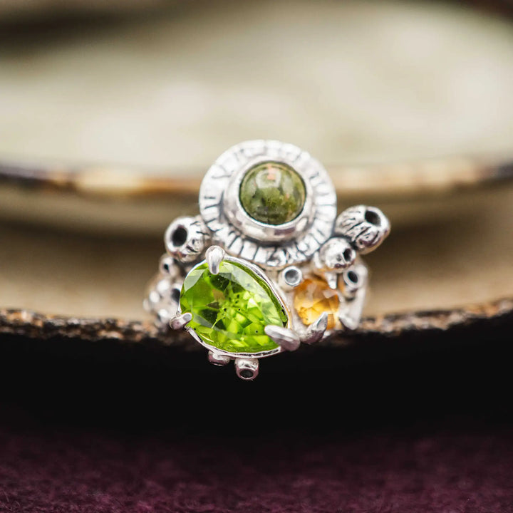 Silberring mit 3 Steinen // Blumenstrauß Ring mit Peridot, Citrin, Unakit