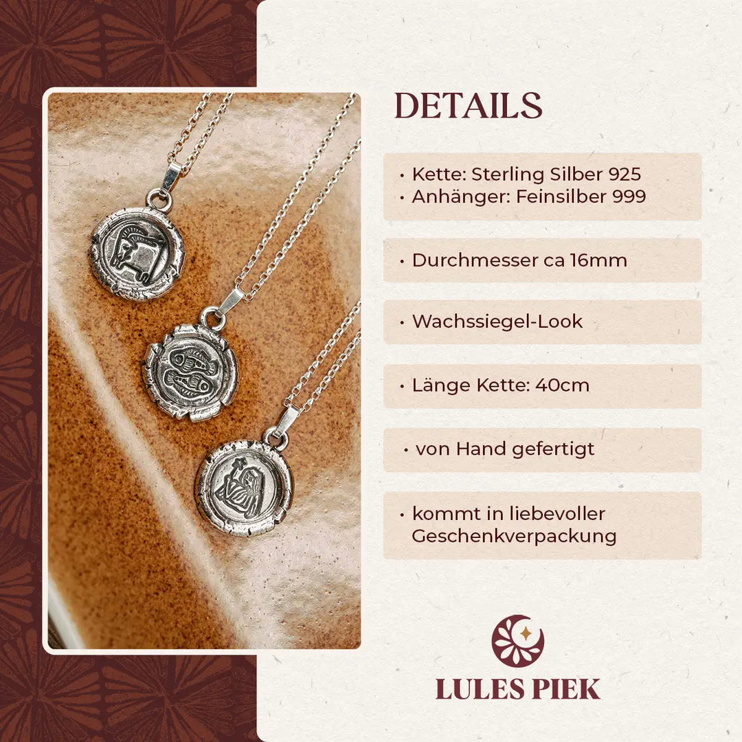 Kette mit Sternzeichen aus Sterling Silber 925. Der handgemachte Sternzeichen Anhänger hat die Form einer Münz-Kette im Wachssiegel-Look und hängt an einer zarten Echt Silber Kette. Ein besonderes Schmuck Geschenk für Frauen.