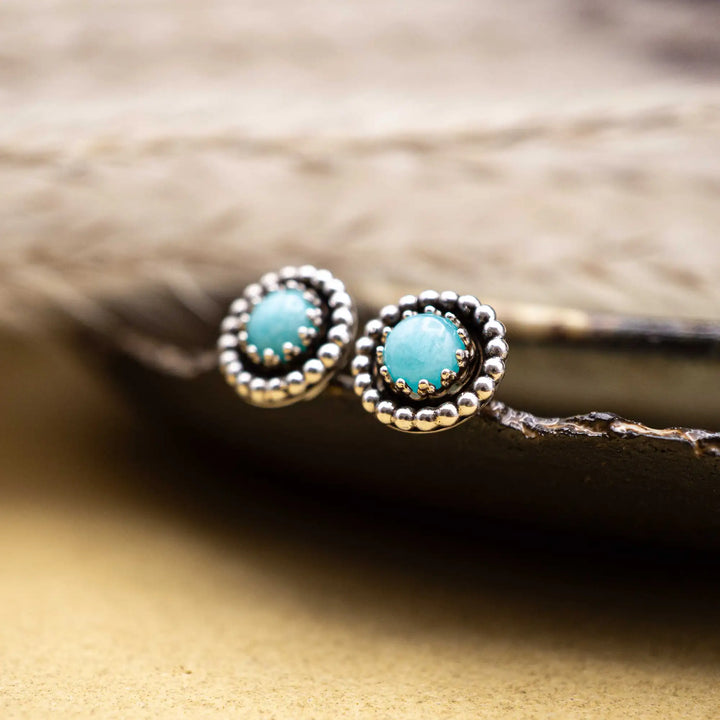 Ohrringe aus Silber 925 mit Amazonit – kleine Ohrstecker aus Silber mit Perlendetail