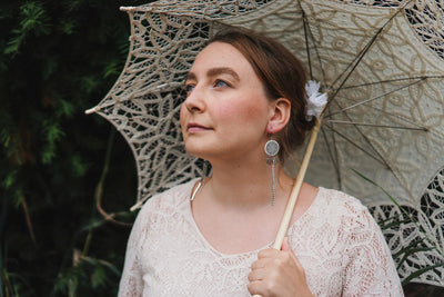 Lange Ohrhänger •Gitana• in 23mm mit Kristallen - Lules Piek