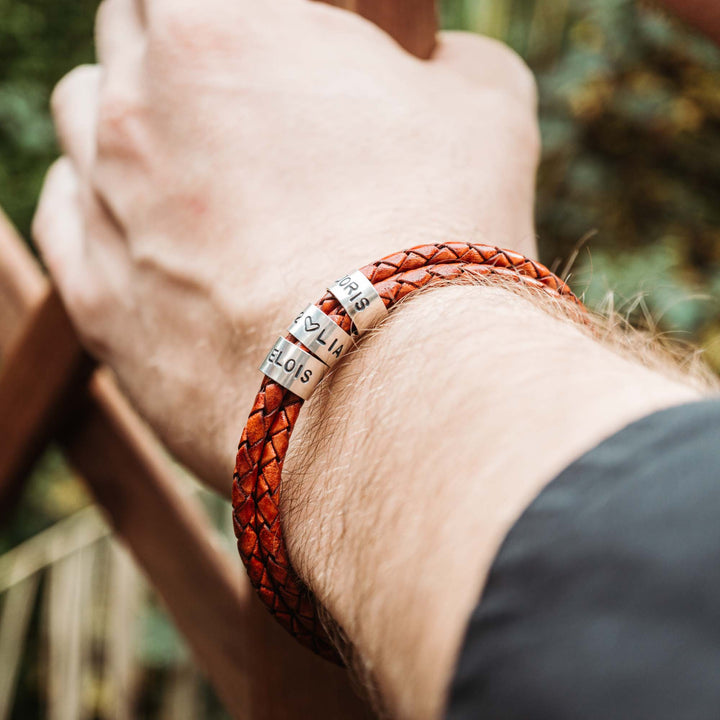 Lederarmband in Rot mit Gravur auf 925 Echtsilber